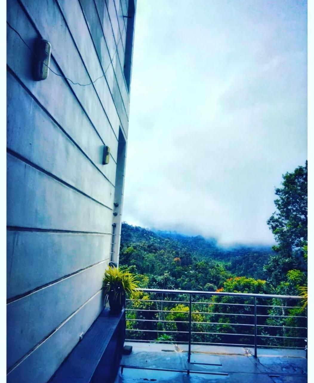 Elenji Vitara Resort Munnar Bagian luar foto